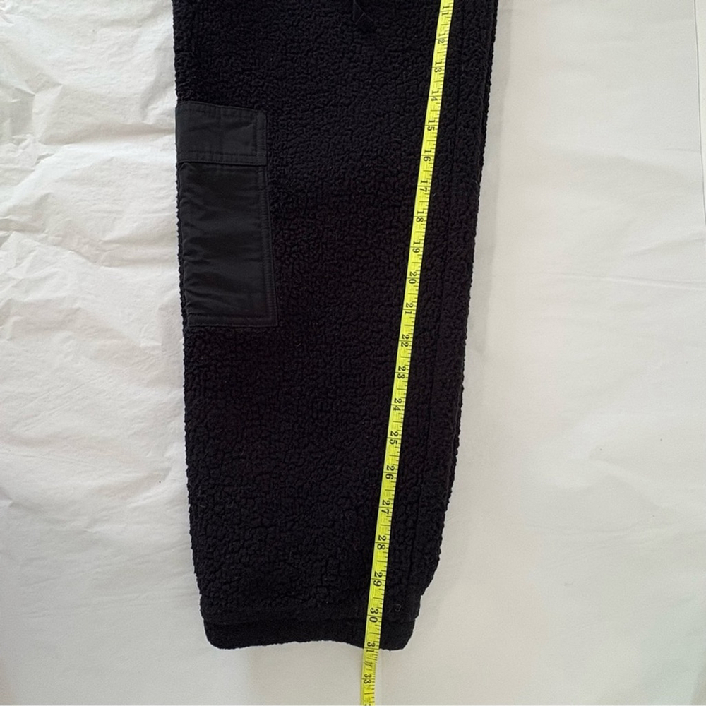 Alo Yoga Micro Sherpa High Waist Solstice Sweatpant Sz M EUC - Picture 9 of 10